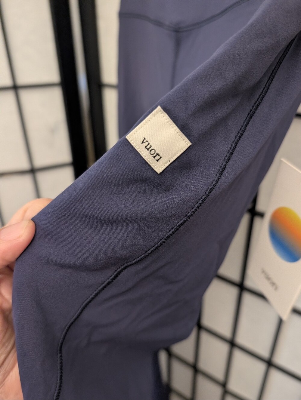 Vuori Blue đź’™ leggings NWT - Picture 5 of 11
